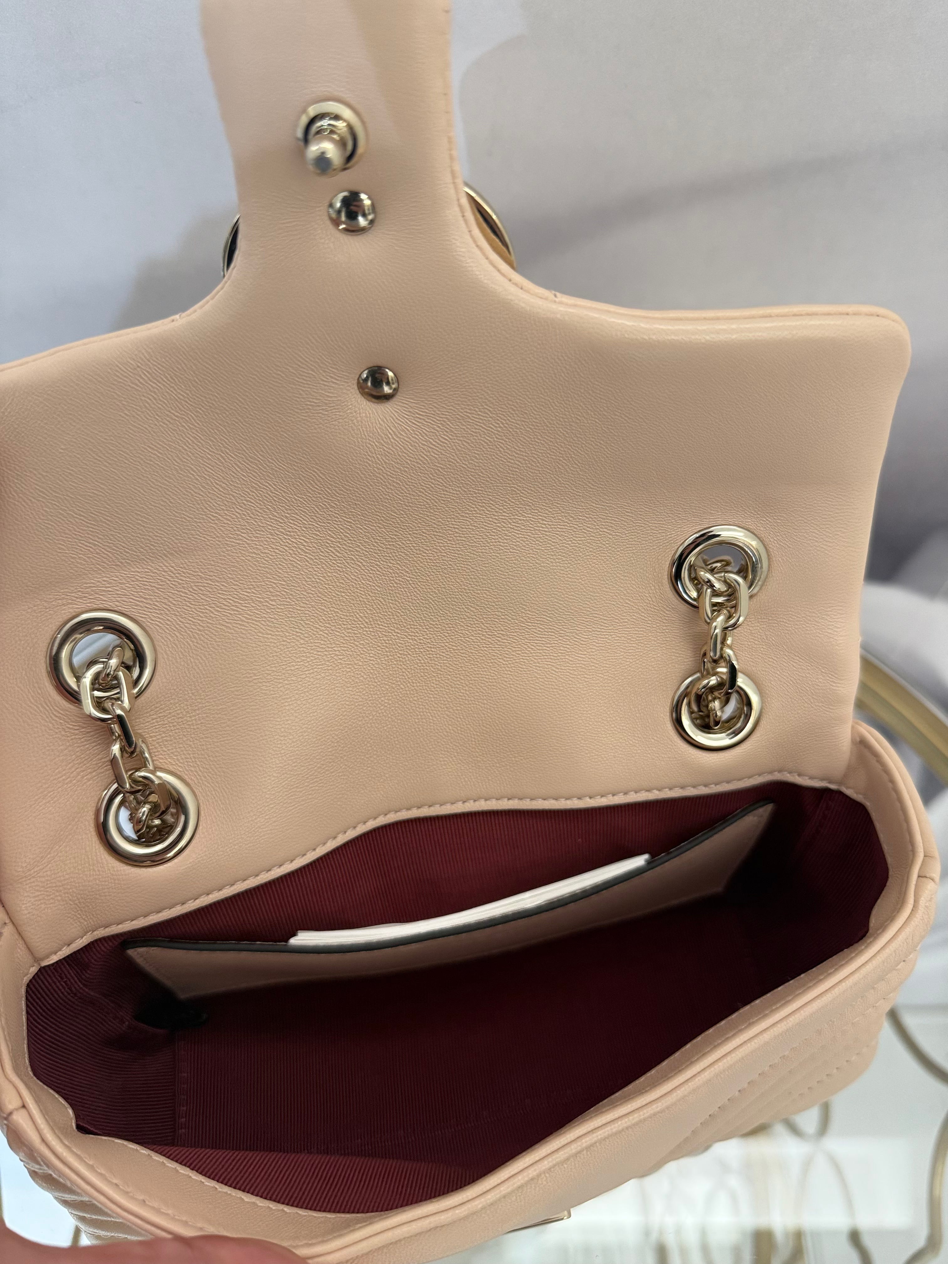 Borsa a spalla GG Marmont misura piccola
