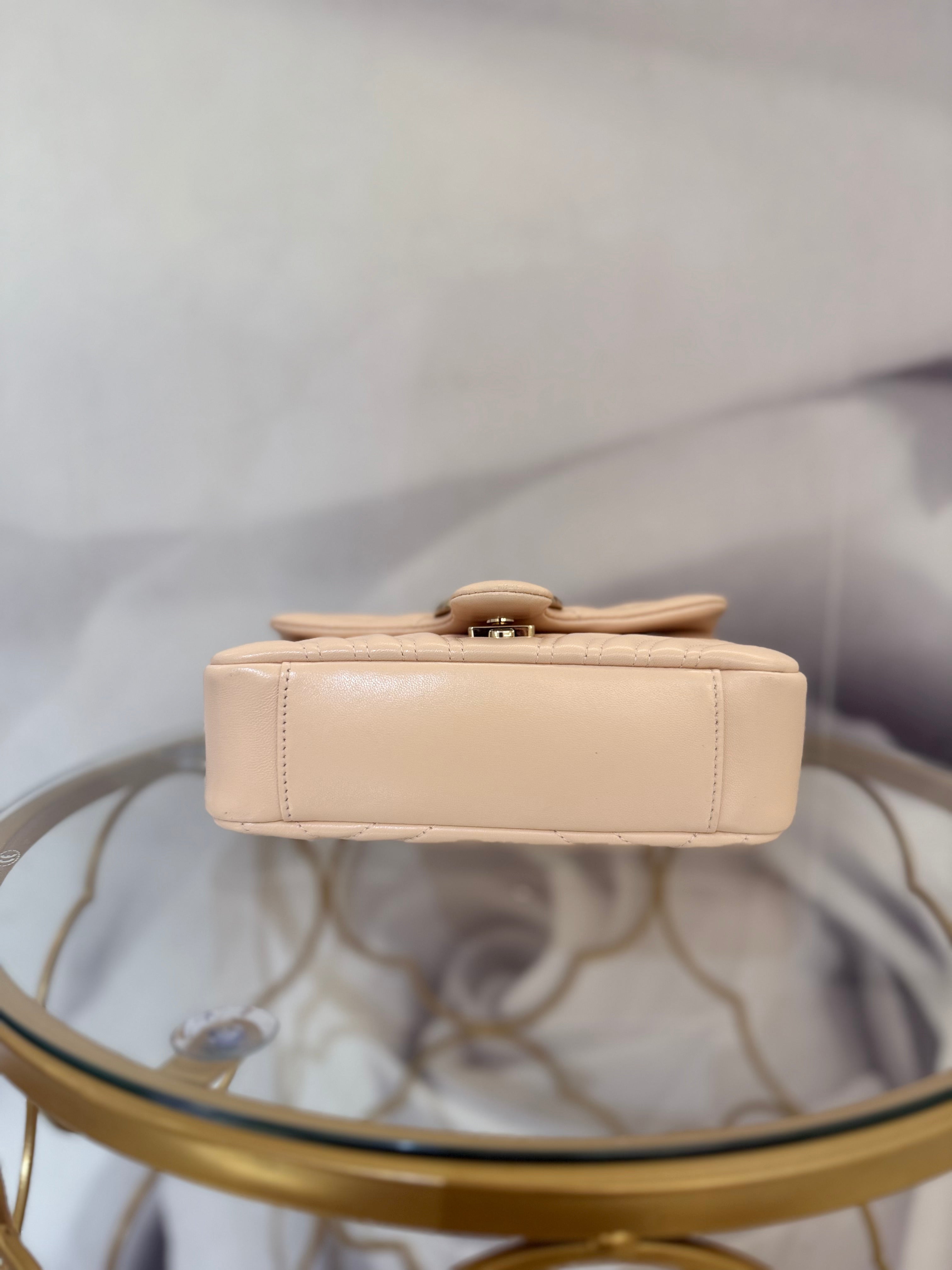 Borsa a spalla GG Marmont misura piccola