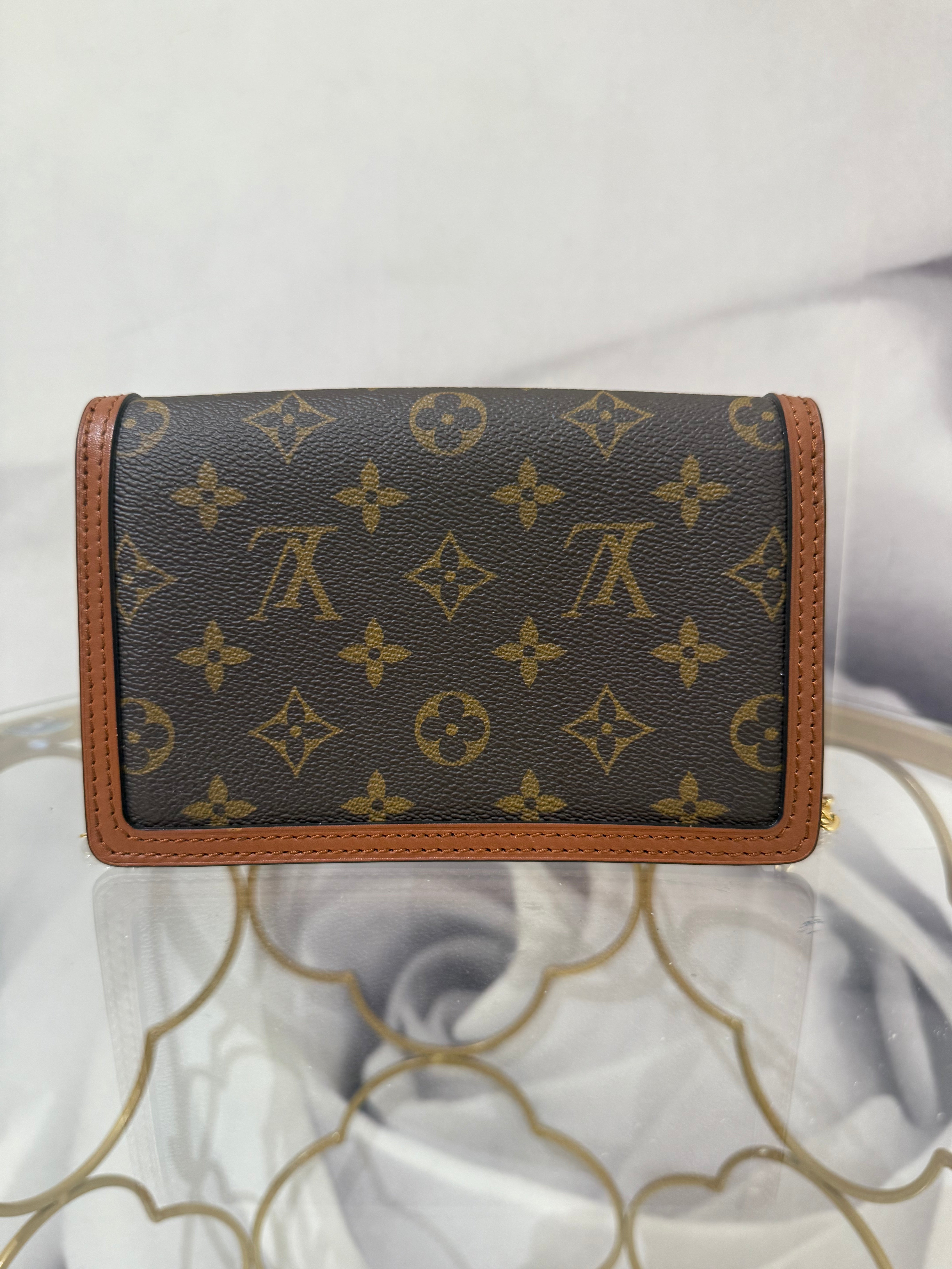 BORSA LOUIS VUITTON DAUPHINE