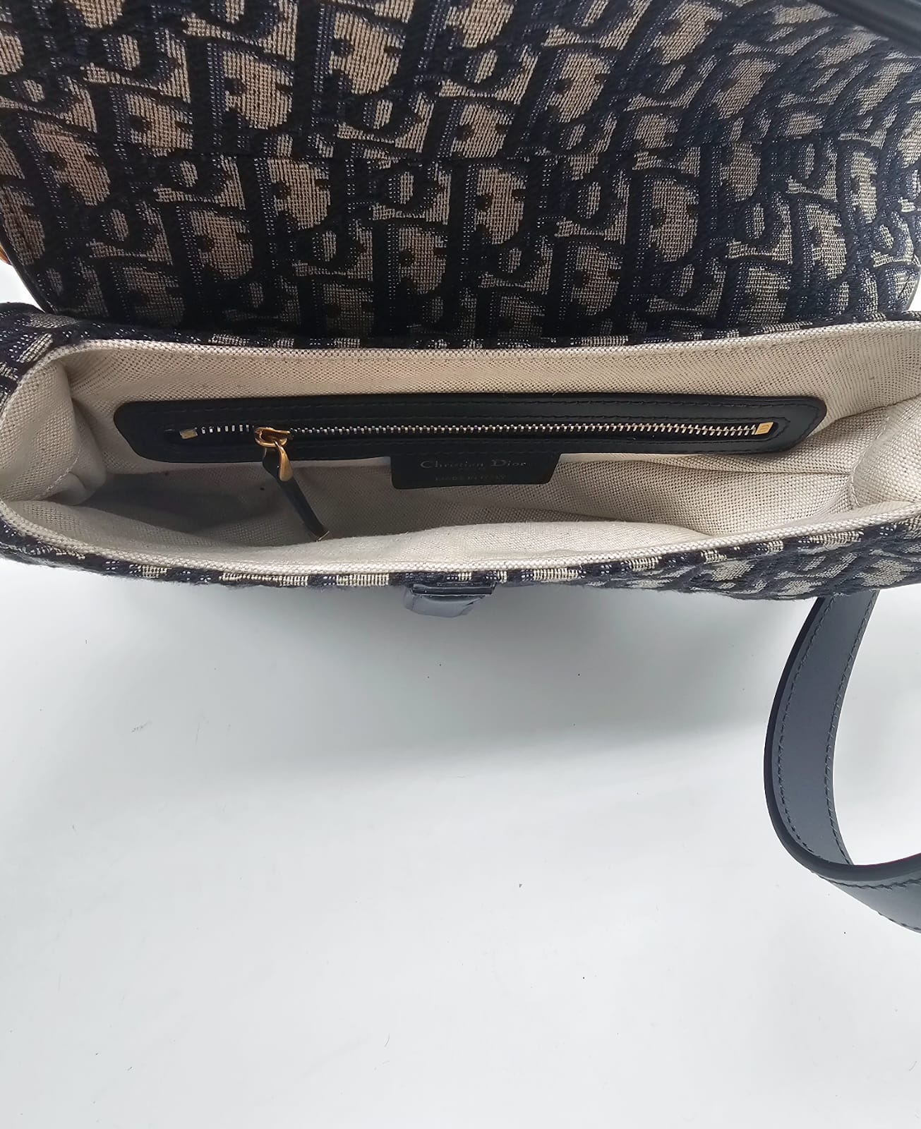 Borsa Dior a tracolla, modello Saddle