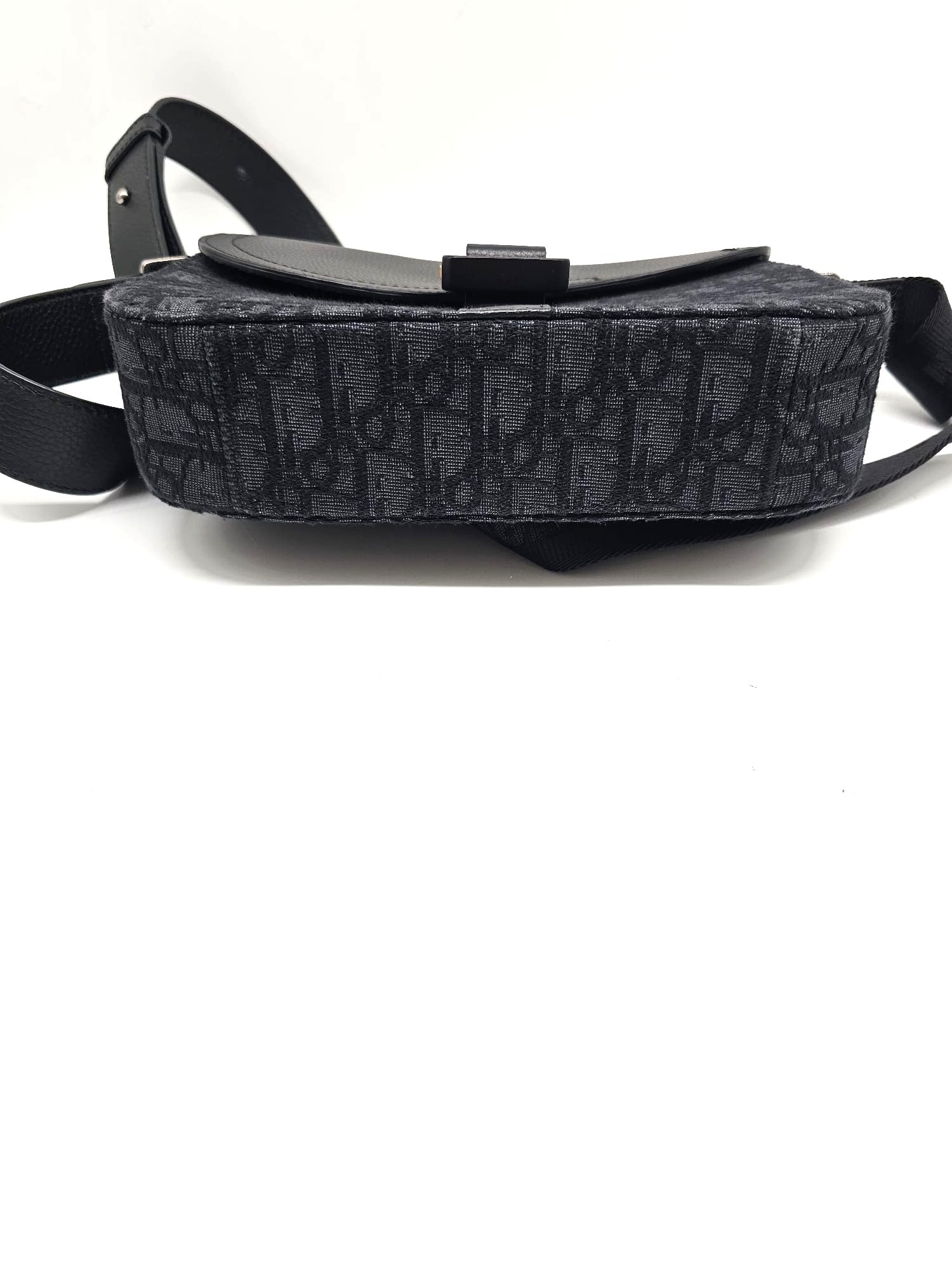 Borsa Dior a tracolla piccola Saddle con Pattina