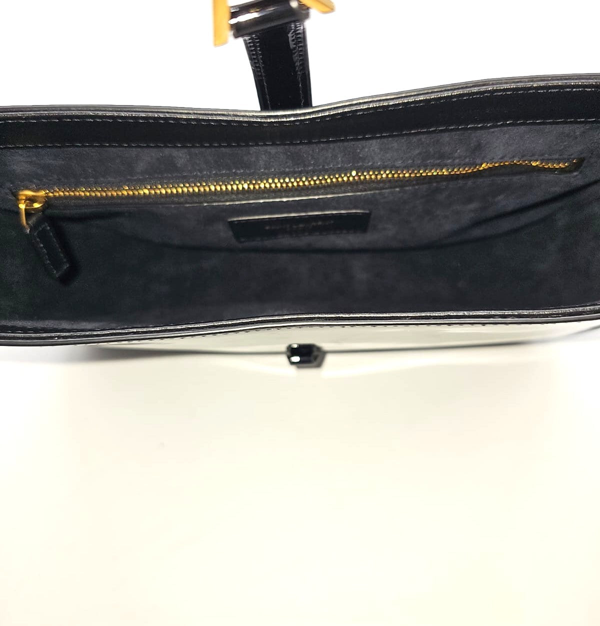 Borsa Saint Laurent, modello “Hobo Le 5 à 7