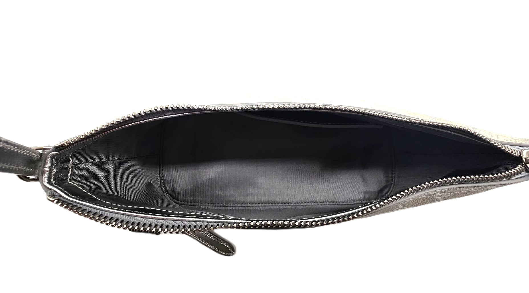 Borsa a spalla GG Emblem misura piccola