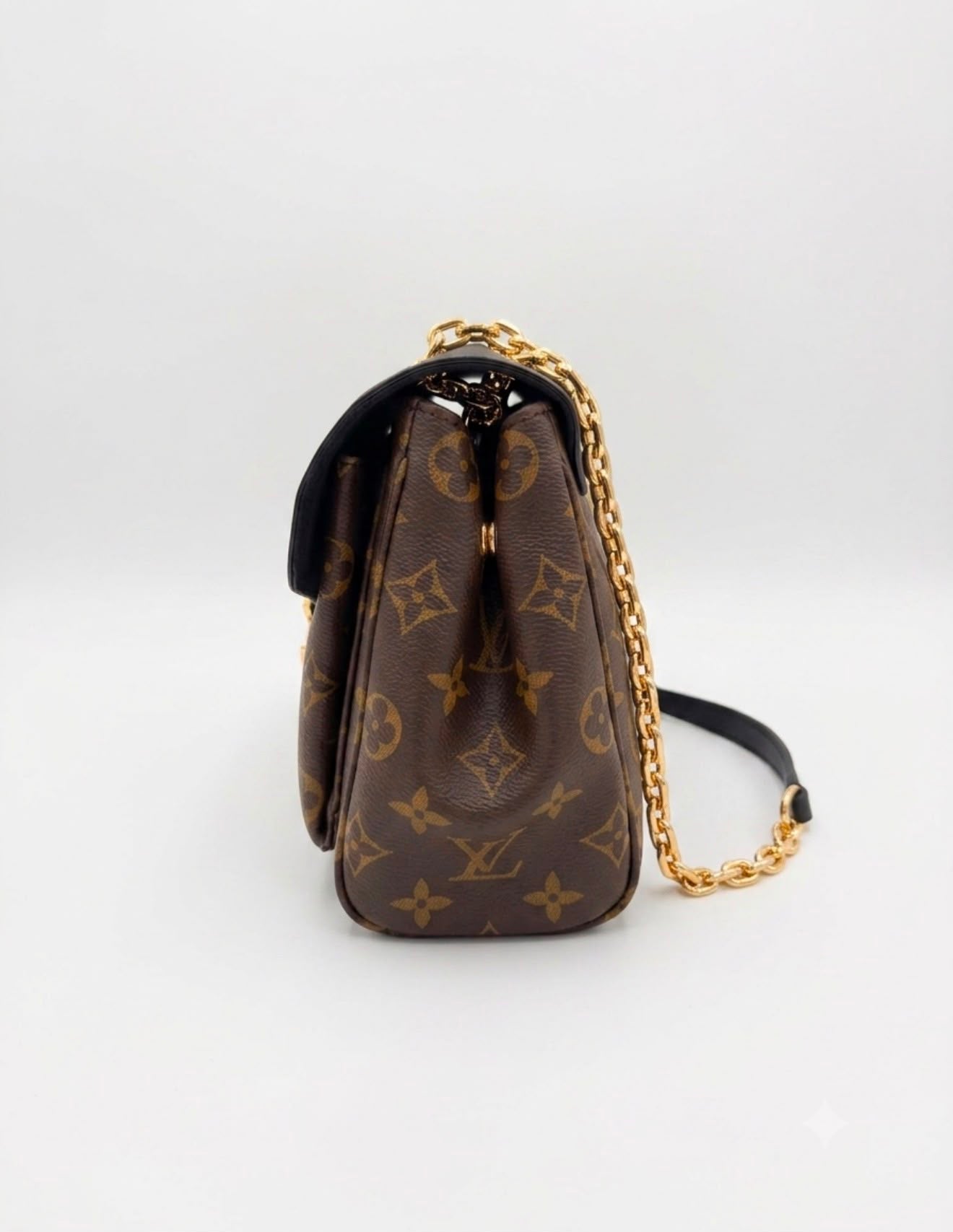 BORSA LOUIS VUITTON SAINT GERMAIN