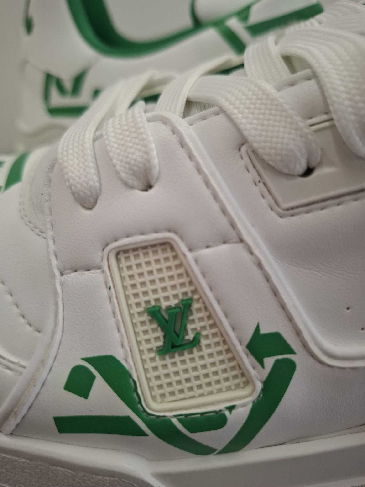 SNEAKER LOUIS VUITTON TRAINER