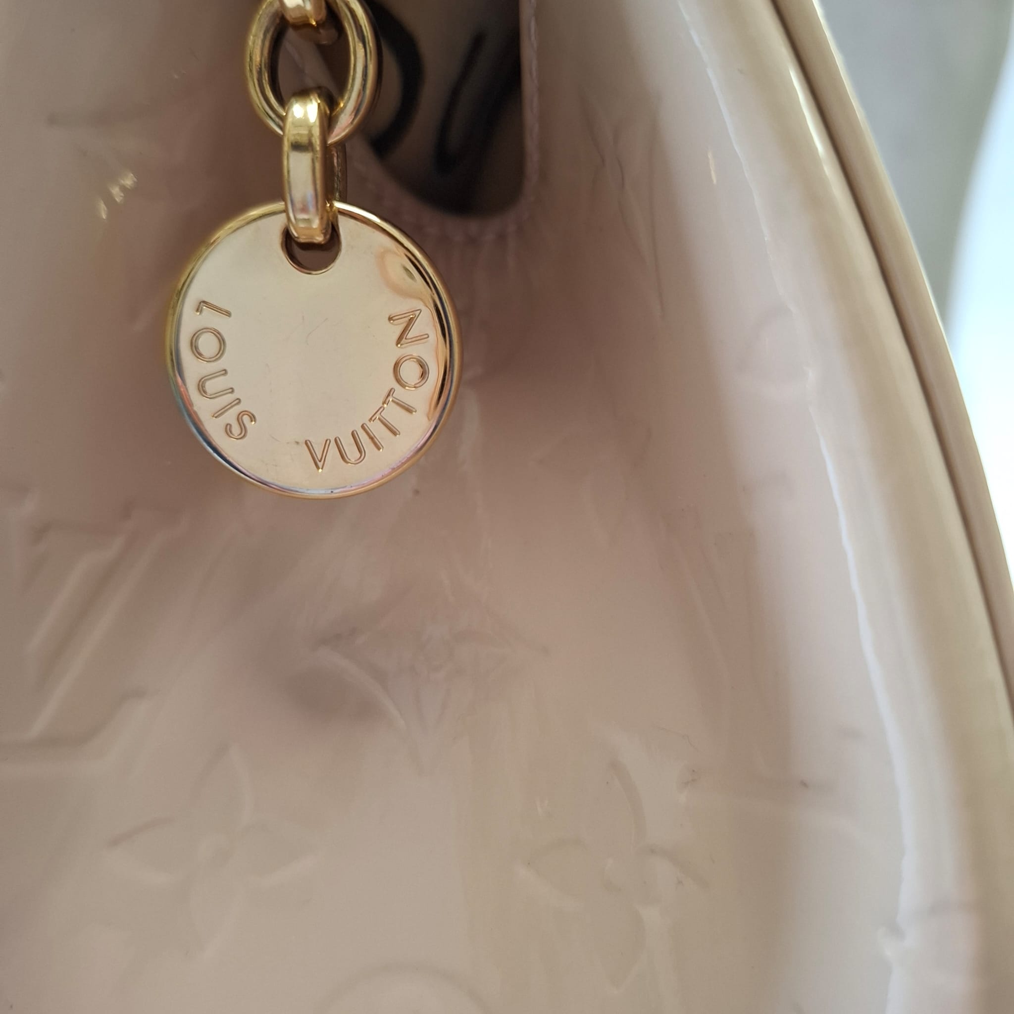 B0RSA LOUIS VUITTON BREA