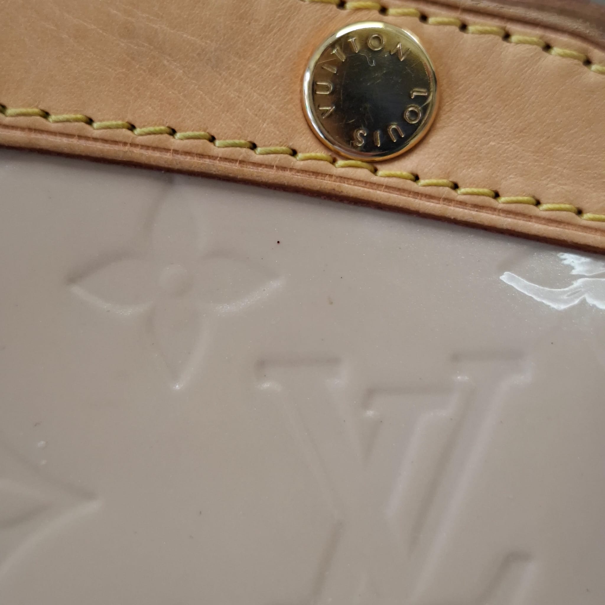 B0RSA LOUIS VUITTON BREA