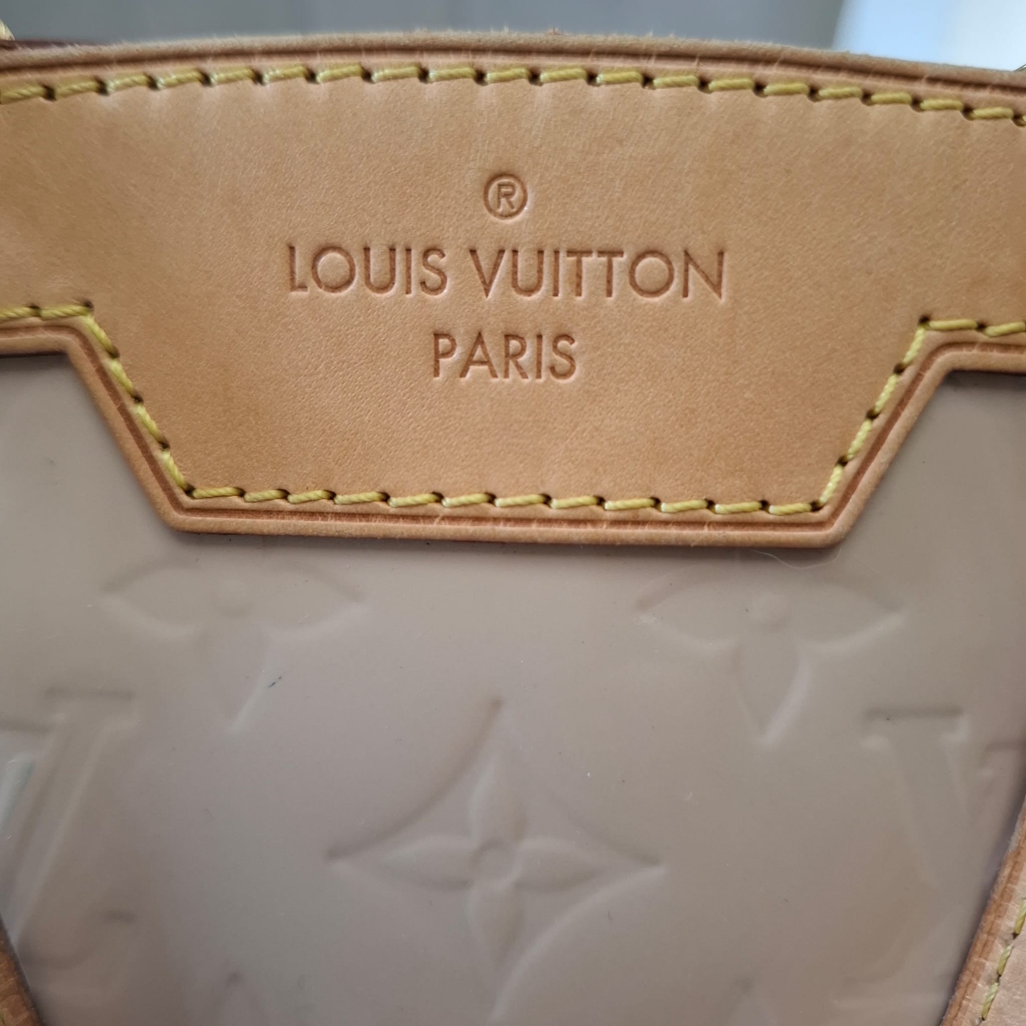 B0RSA LOUIS VUITTON BREA