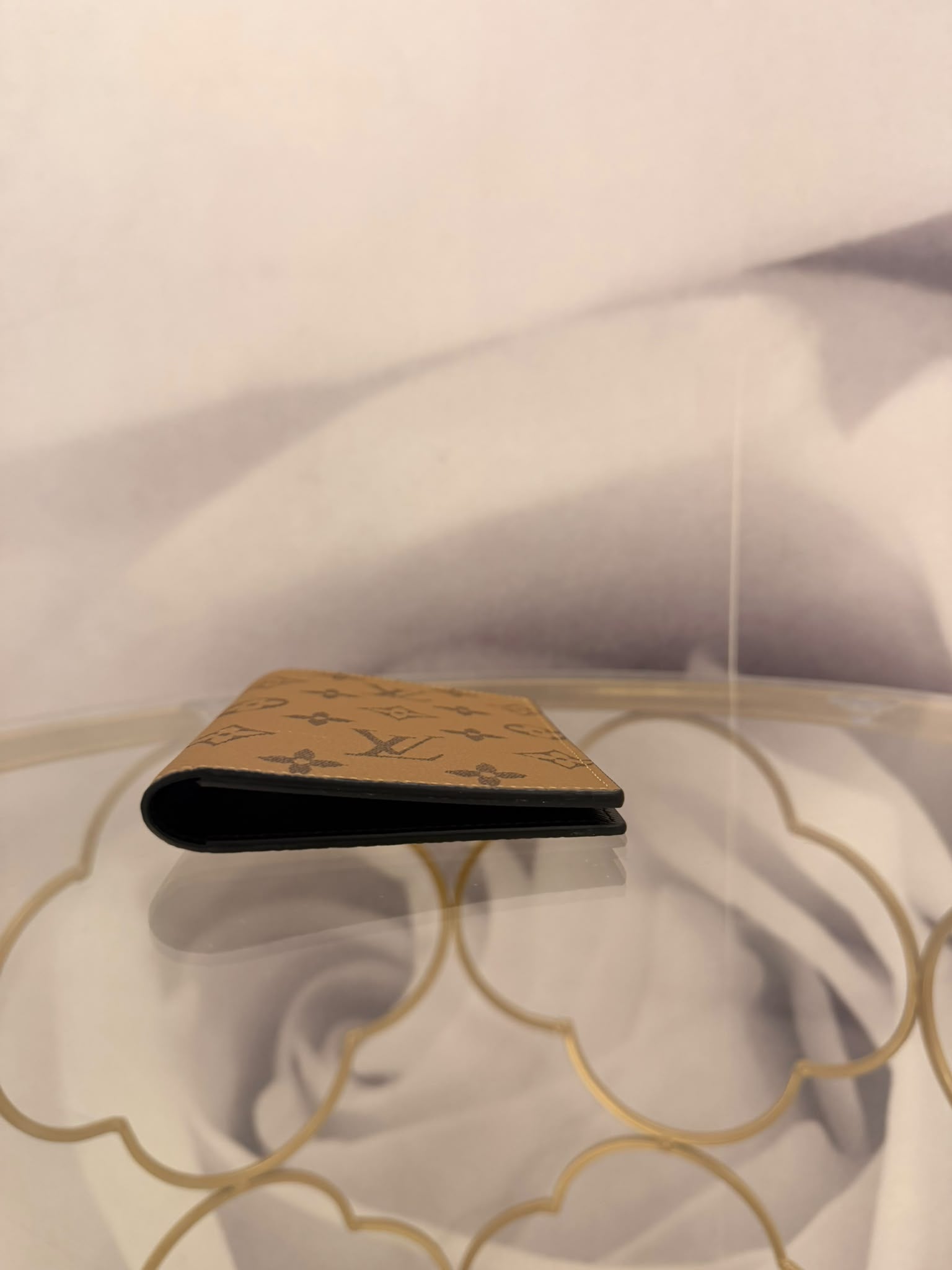 PORTAPASSAPORTO LUUIS VUITTON