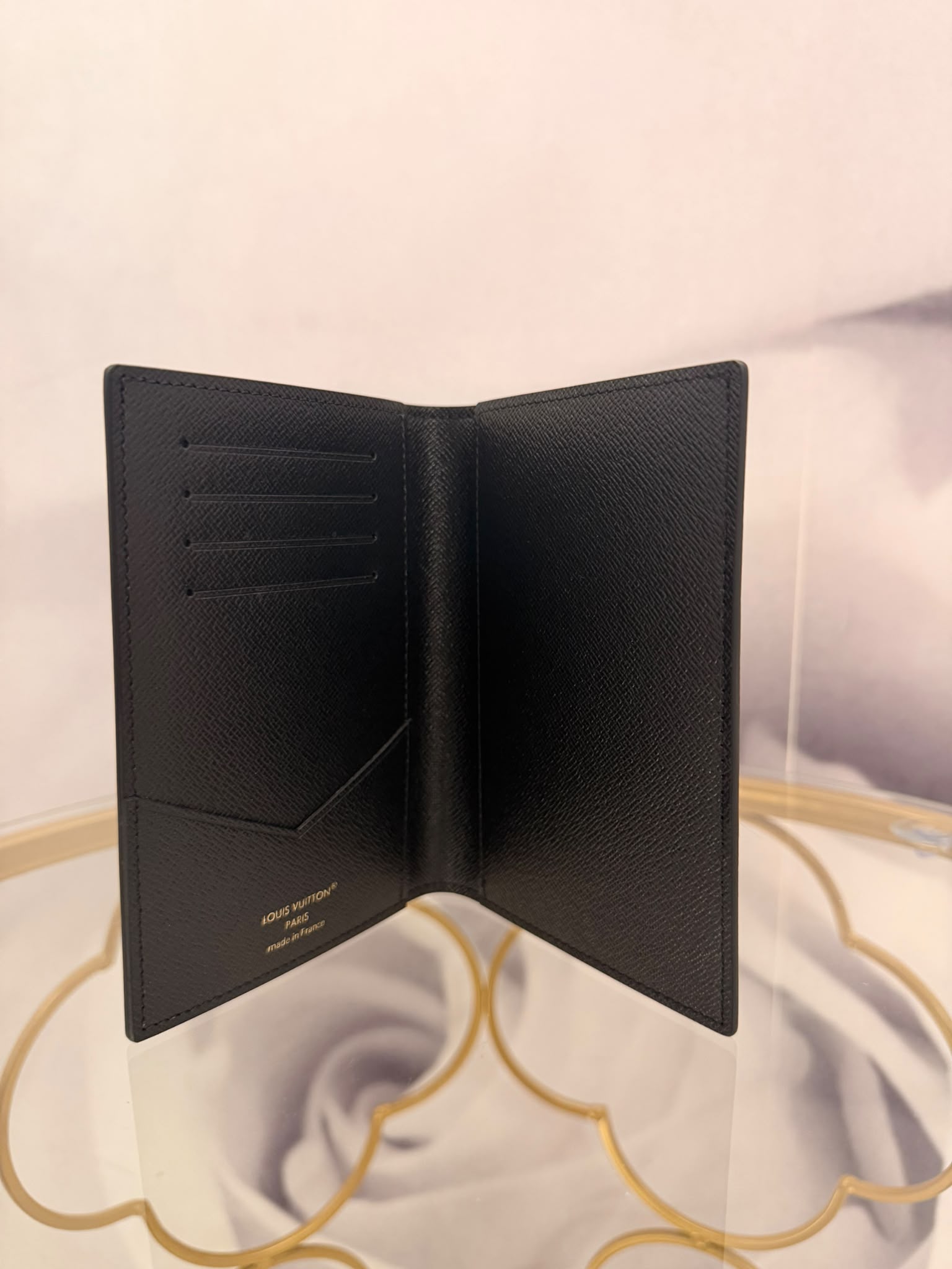 PORTAPASSAPORTO LUUIS VUITTON